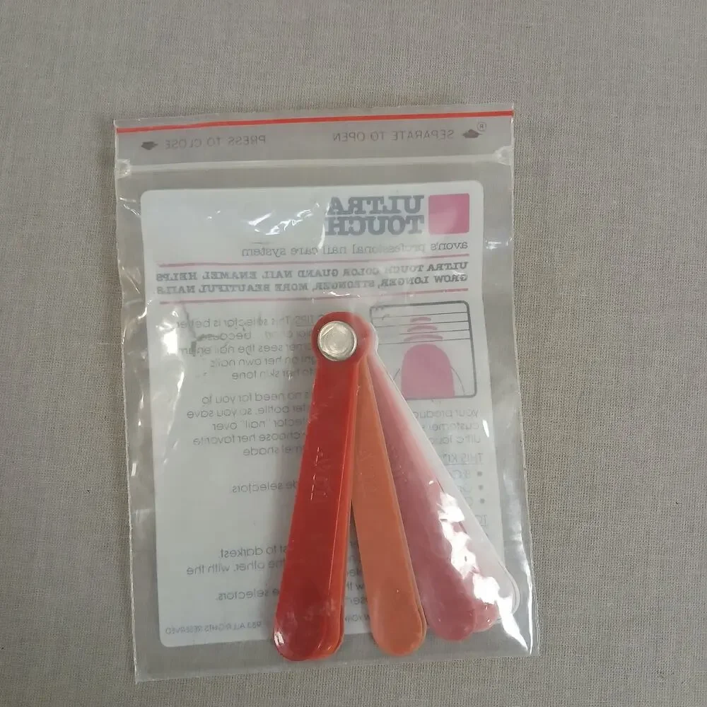 VTG 1983 Avon Ultra Touch Color Guard Nail Enamel Selector seller associate tool